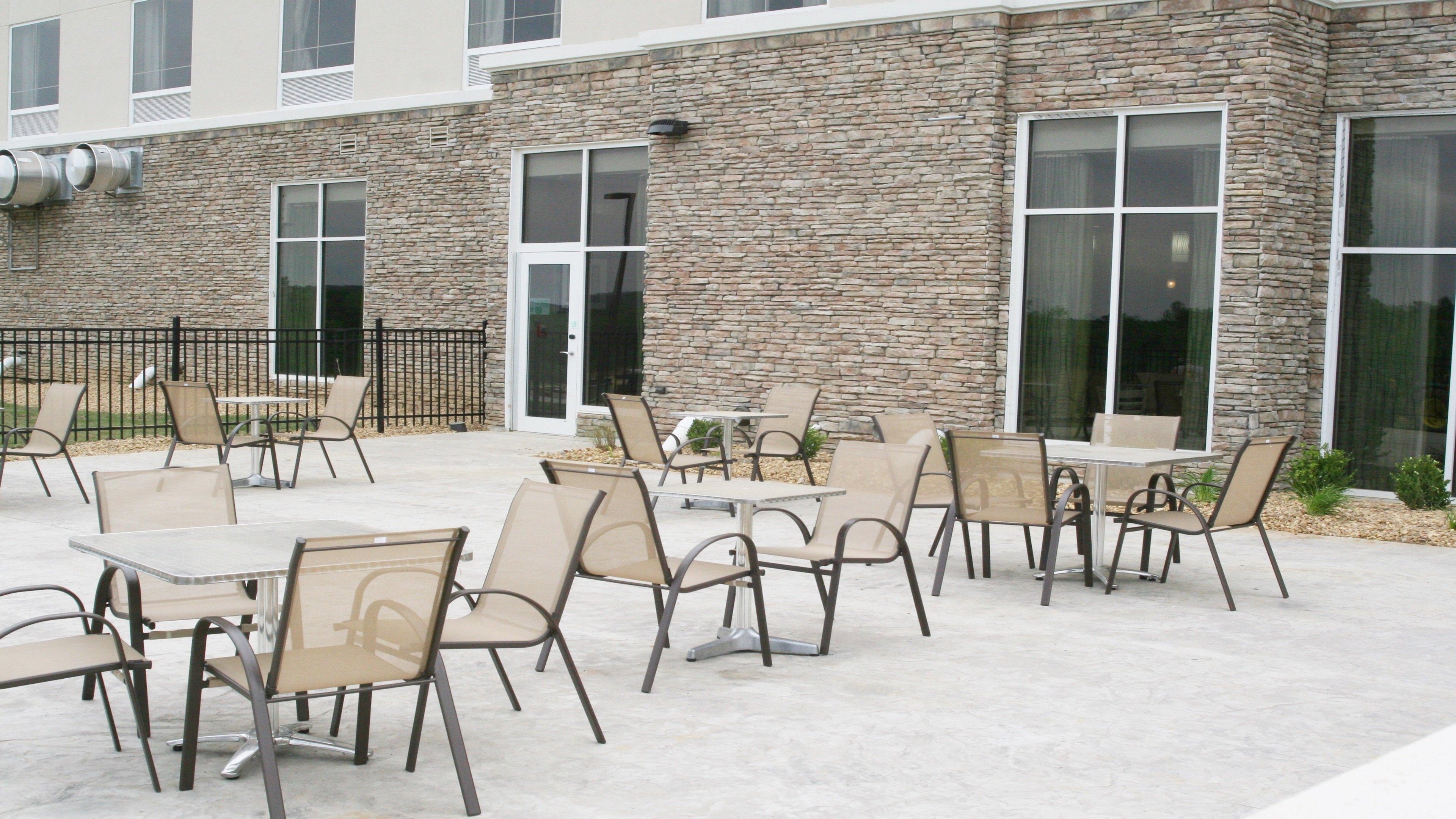 Holiday Inn Guin By Ihg Twin Buitenkant foto